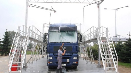 Myjnia samoobsługowa ciężarowa 4.JPG